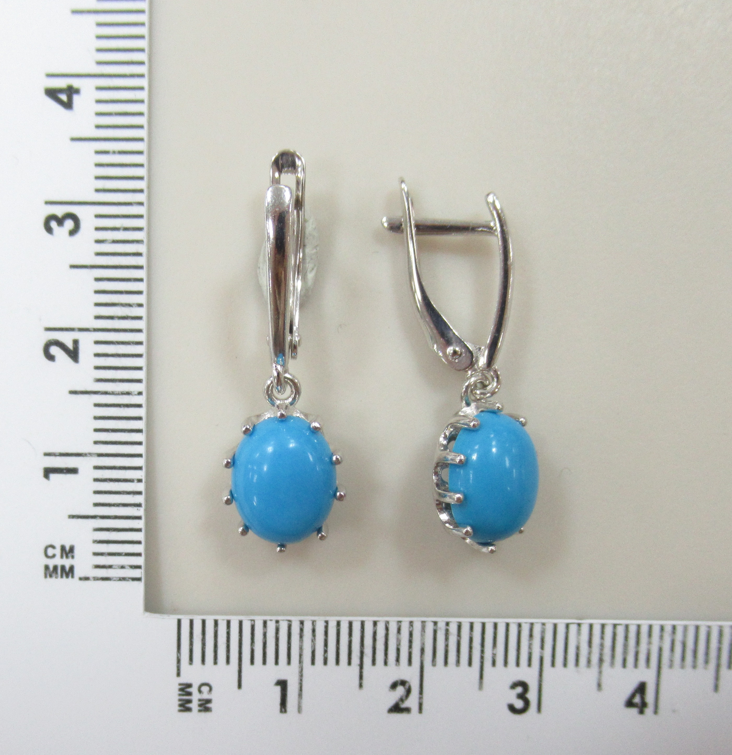 Серебряные серьги с бирюзой
